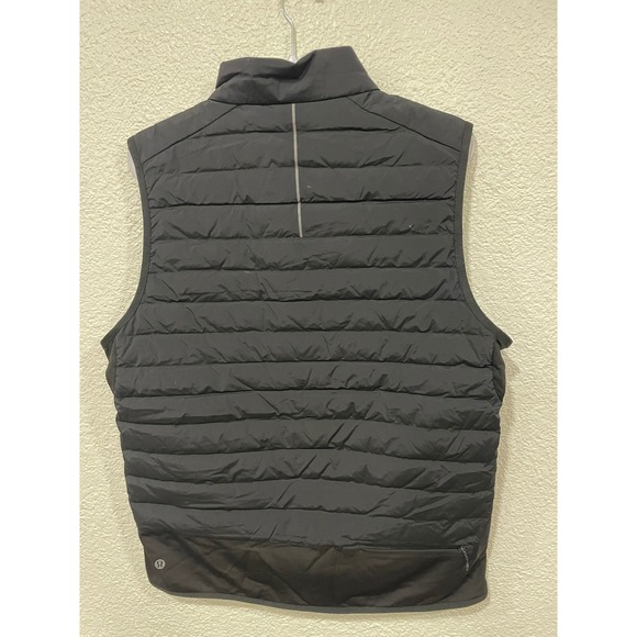 Lululemon Men's Greenbay Packers Large Down Puffer Vest Primaloft NWT - Picture 9 of 11